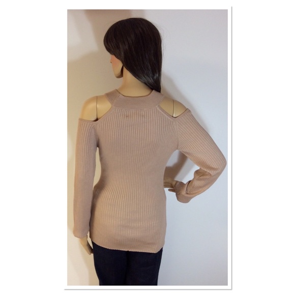 SAY WHAT? COLD SHOULDER SWEATER - Picture 2 of 6